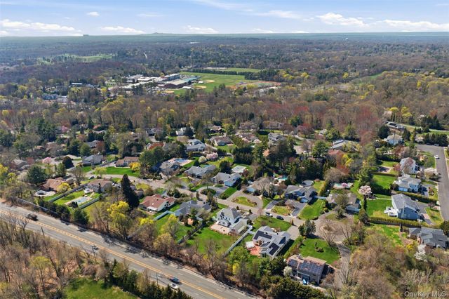 21 Kristi Drive, Muttontown, NY 11753