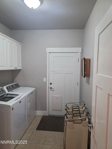 1145 Cheatgrass Drive, Dayton, NV 89403