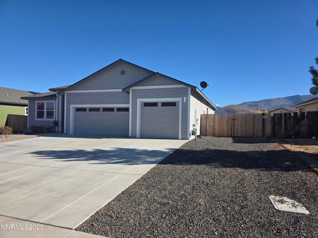 1145 Cheatgrass Drive, Dayton, NV 89403