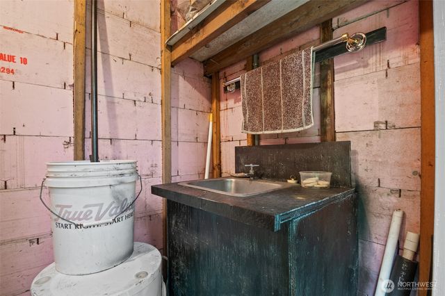 20 N Mount Jupiter Court, Hoodsport, WA 98548