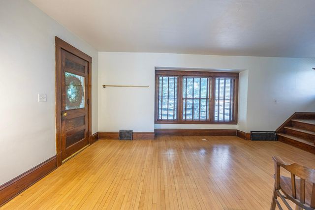 148 Wilder Street N, Saint Paul, MN 55104