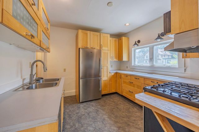 148 Wilder Street N, Saint Paul, MN 55104