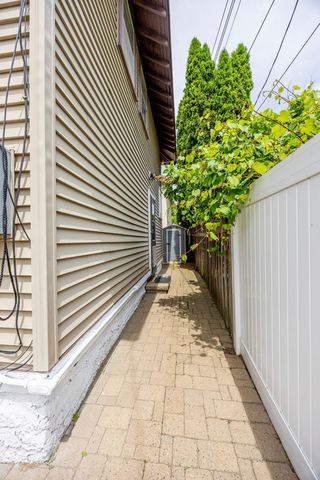 148 Wilder Street N, Saint Paul, MN 55104