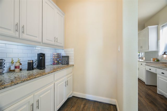 7524 Glenturret Circle, The Colony, TX 75056