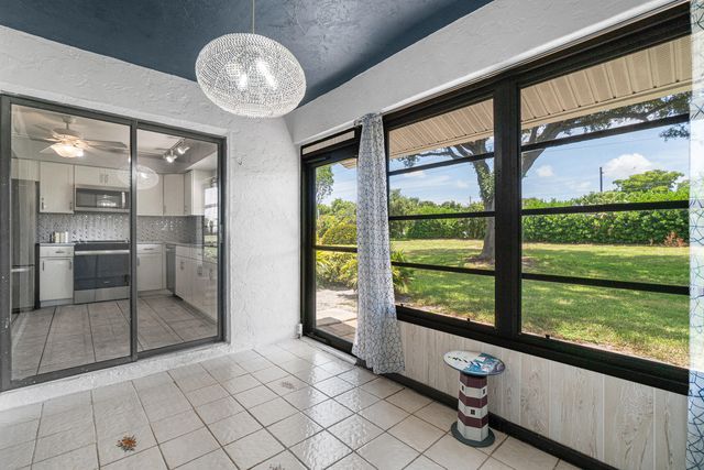 9945 PAPAYA TREE Trail B, Boynton Beach, FL 33436