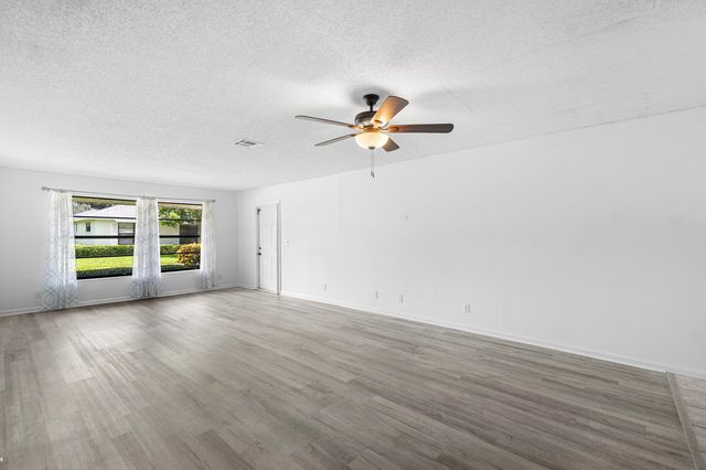 9945 PAPAYA TREE Trail B, Boynton Beach, FL 33436