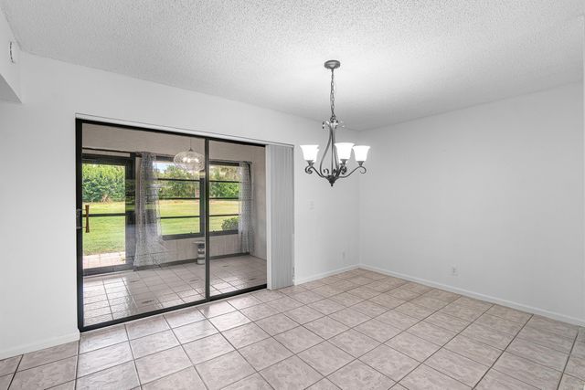 9945 PAPAYA TREE Trail B, Boynton Beach, FL 33436