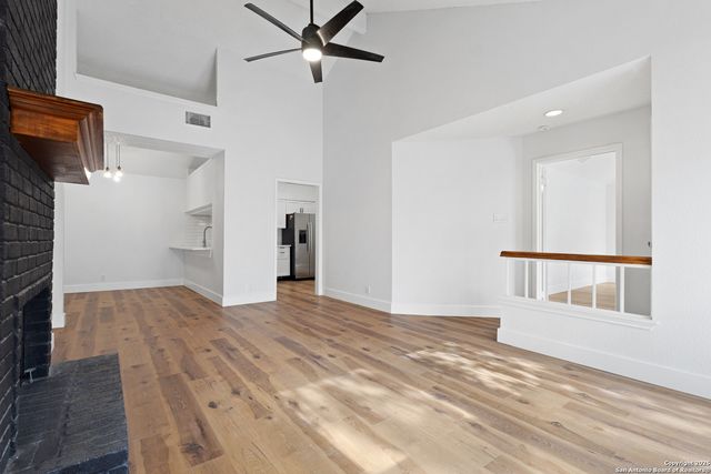 3042 Wood Cir, San Antonio, TX 78251