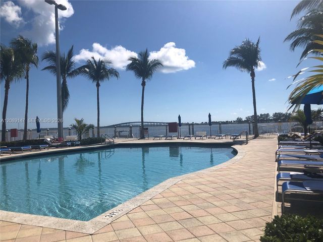 2101 Brickell Avenue 2703, Miami, FL 33129