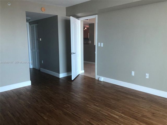 2101 Brickell Avenue 2703, Miami, FL 33129