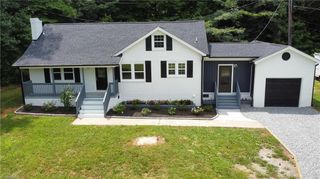 4774 Baux Mountain Road, Winston-salem, NC 27105