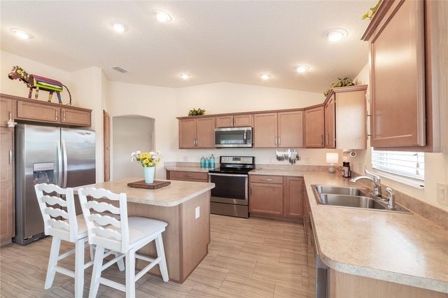 9155 SE 167TH FORD STREET, The Villages, FL 32162