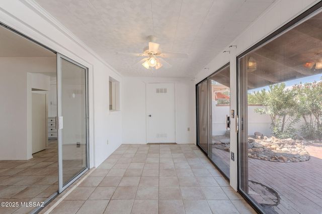 55 N Los Pinos, Green Valley, AZ 85614