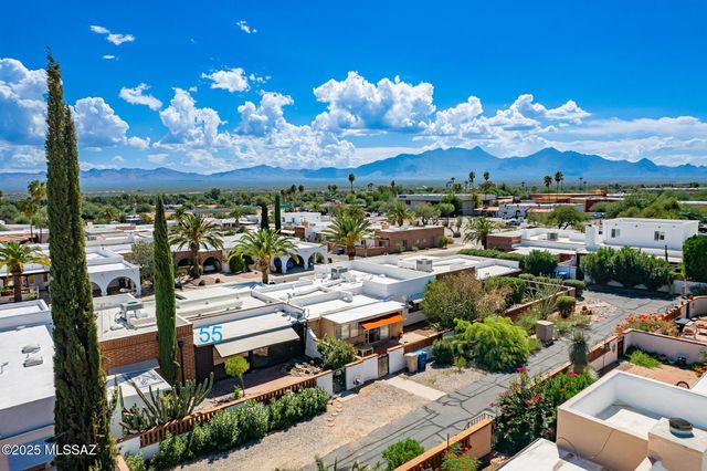 55 N Los Pinos, Green Valley, AZ 85614