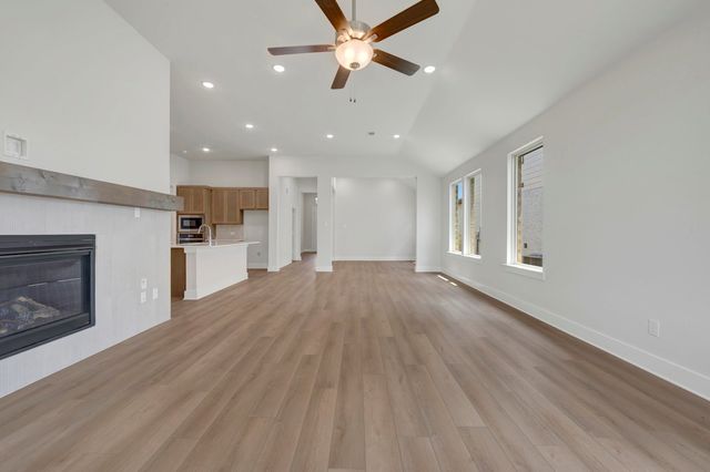 1733 Nesting Robin Lane, Denton, TX 76249