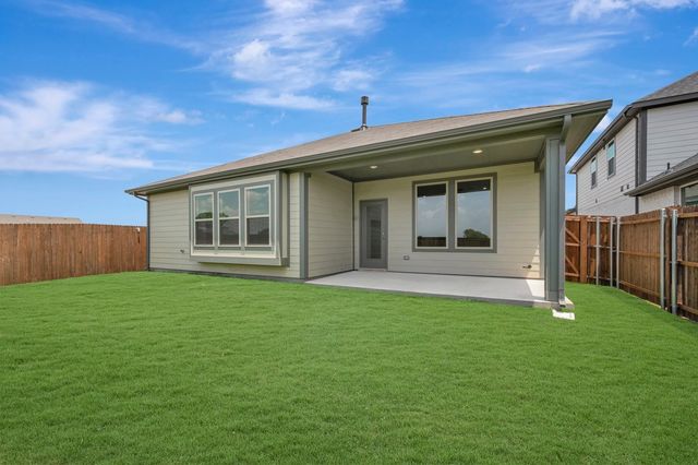 1733 Nesting Robin Lane, Denton, TX 76249