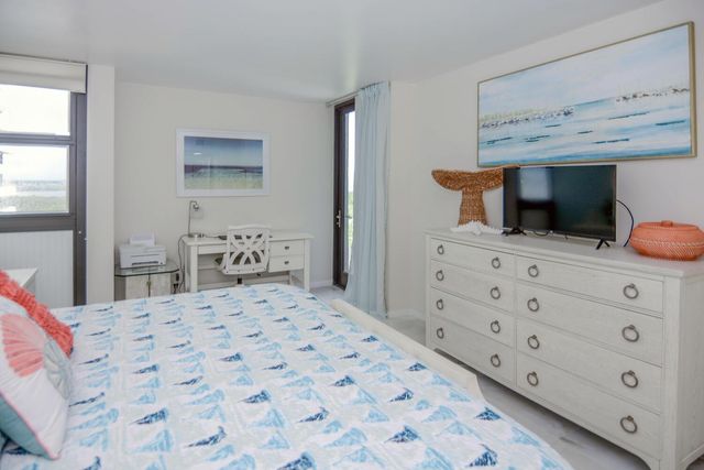5540 N Ocean Drive 8c, Riviera Beach, FL 33404