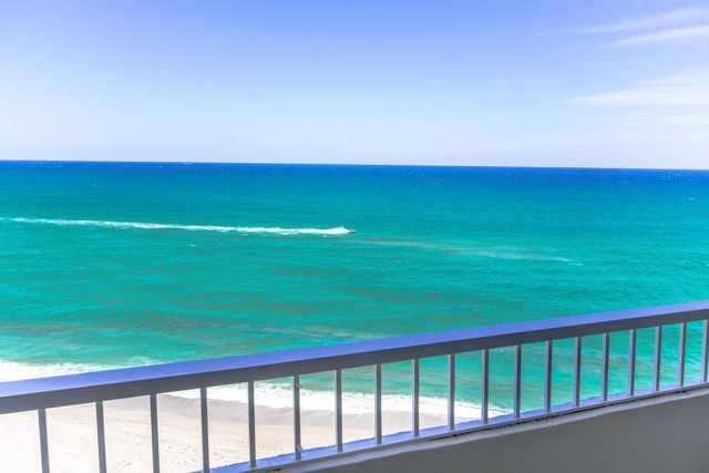 5540 N Ocean Drive 8c, Riviera Beach, FL 33404