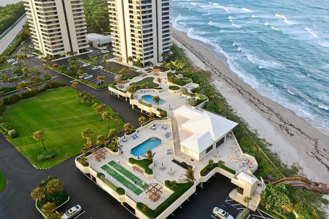 5540 N Ocean Drive 8c, Riviera Beach, FL 33404