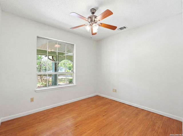 7622 PIPERS LN, San Antonio, TX 78251
