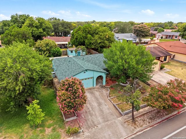 7622 PIPERS LN, San Antonio, TX 78251