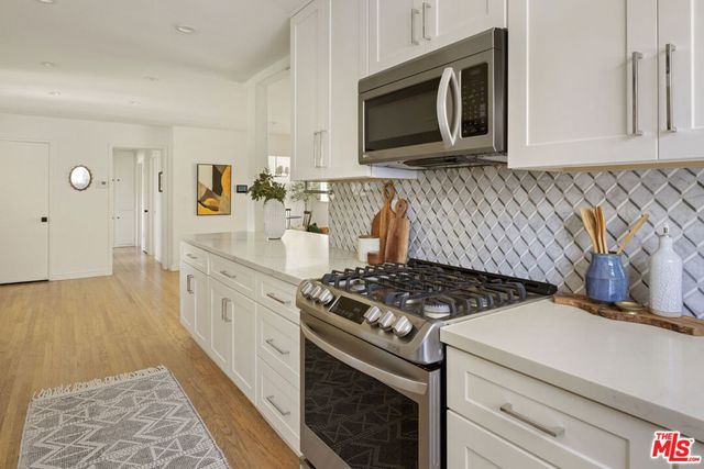 17212 Bullock Street, Encino, CA 91316