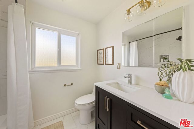 17212 Bullock Street, Encino, CA 91316