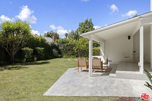 17212 Bullock Street, Encino, CA 91316