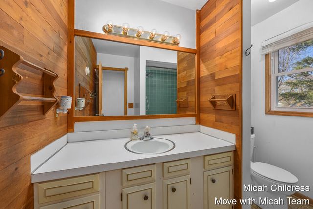 475 Harrison Street, Coopersville, MI 49404