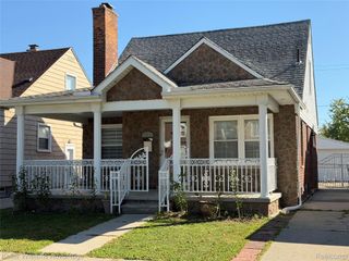 7308 Orchard Avenue, Dearborn, MI 48126
