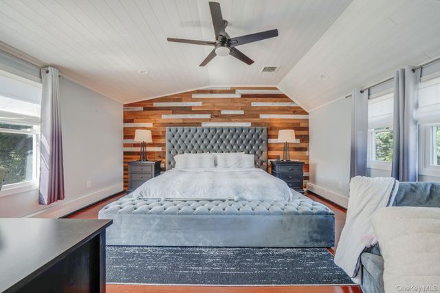 183 Old Country Road, Speonk, NY 11972