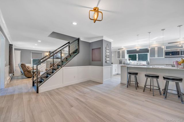 183 Old Country Road, Speonk, NY 11972