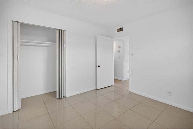 1400 Braes Ridge DR B, Austin, TX 78723