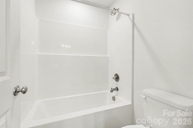 2046 Mcdonald Drive, Charlotte, NC 28216