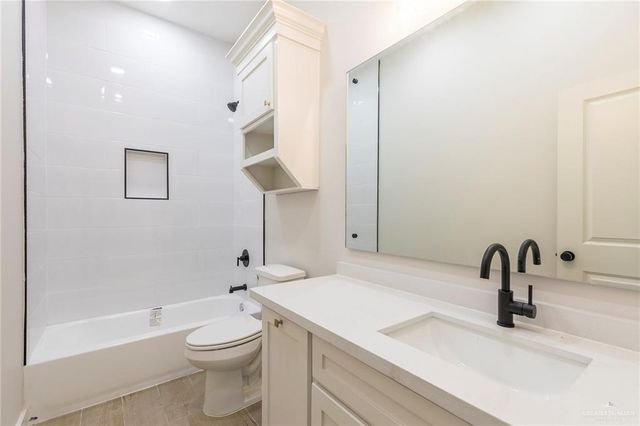 714 Iowa Avenue, Mercedes, TX 78570