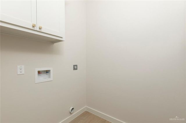 714 Iowa Avenue, Mercedes, TX 78570