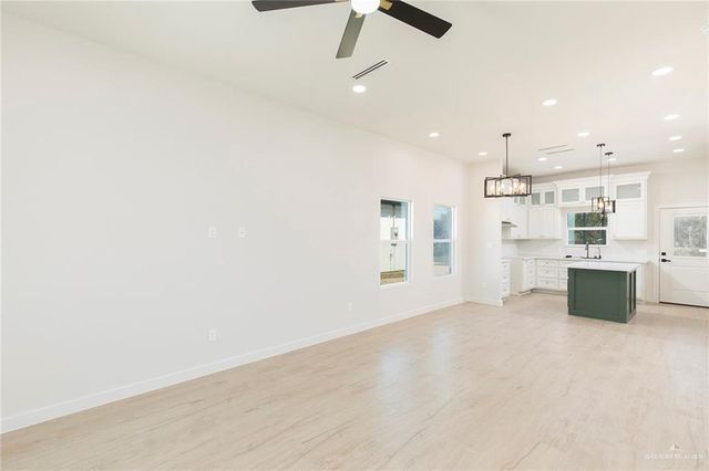 714 Iowa Avenue, Mercedes, TX 78570