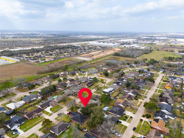 8307 Coastway Lane, Houston, TX 77075