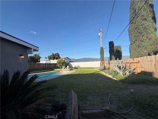 1246 Shamrock, San Bernardino, CA 92410