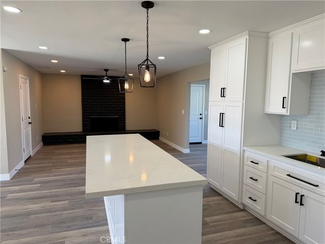 1246 Shamrock, San Bernardino, CA 92410