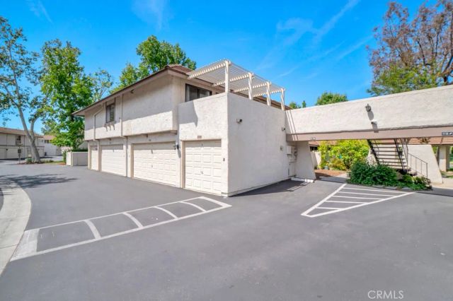 1108 Landsburn Circle, Westlake Village, CA 91361