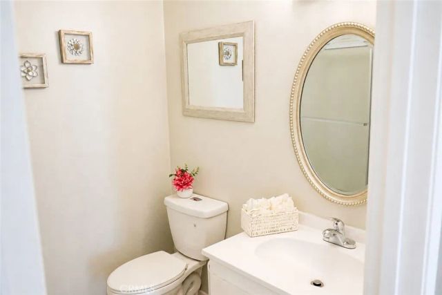 1108 Landsburn Circle, Westlake Village, CA 91361