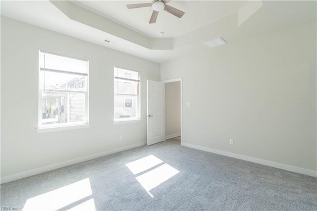1453 Whittamore RD, Chesapeake, VA 23322