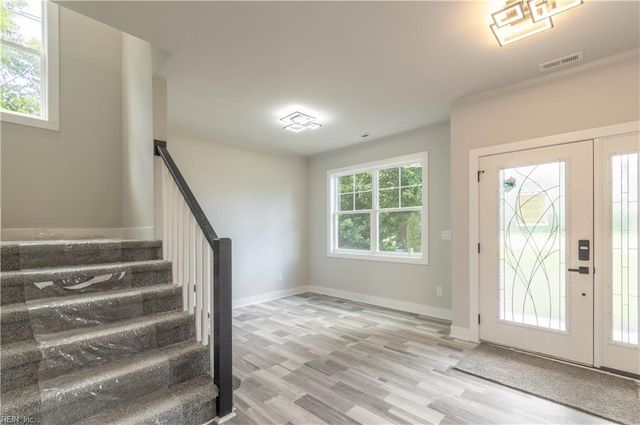 1453 Whittamore RD, Chesapeake, VA 23322