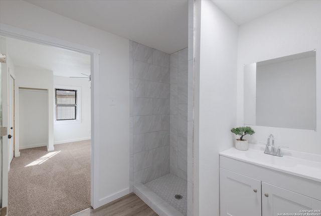 7218 Luna Ct, San Antonio, TX 78211