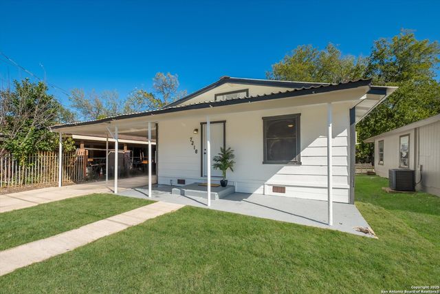 7218 Luna Ct, San Antonio, TX 78211