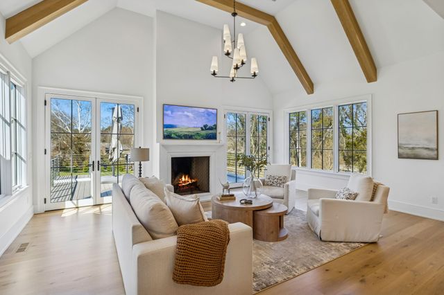 1213 Lavada Pl, Brentwood, TN 37027