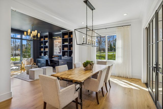 1213 Lavada Pl, Brentwood, TN 37027