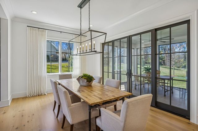 1213 Lavada Pl, Brentwood, TN 37027