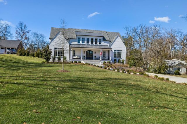 1213 Lavada Pl, Brentwood, TN 37027